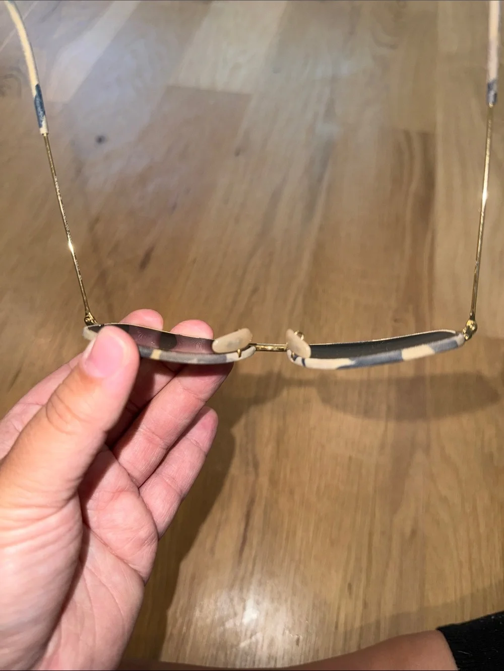 Ray-Ban Aviator Sunglasses in Black and Gold